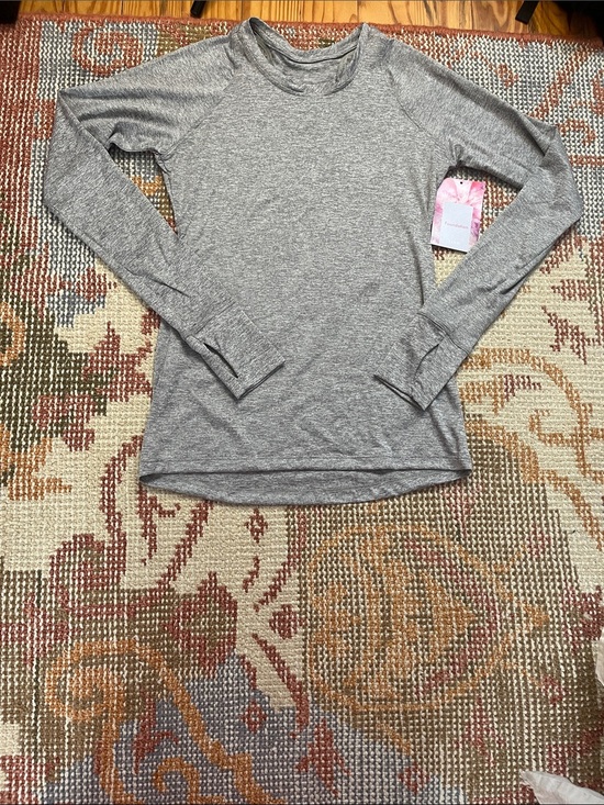 Fleo Tops - FLEO Foundation Long Sleeve Shirt Gray Size Small NWT Athletic Performance Top